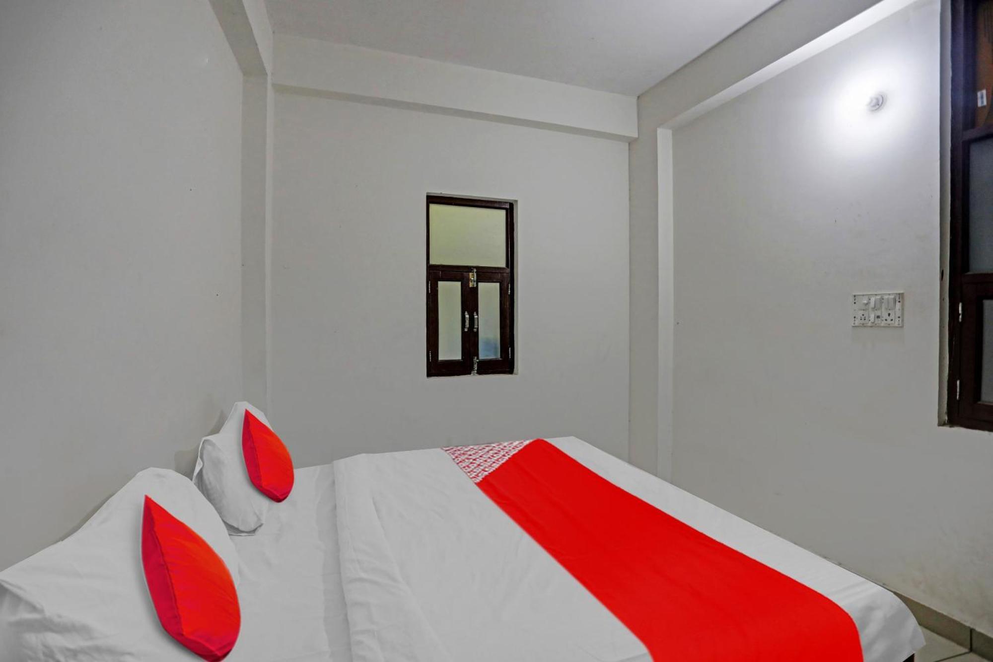 Hotel O Vrinda Residency Noida Exterior foto